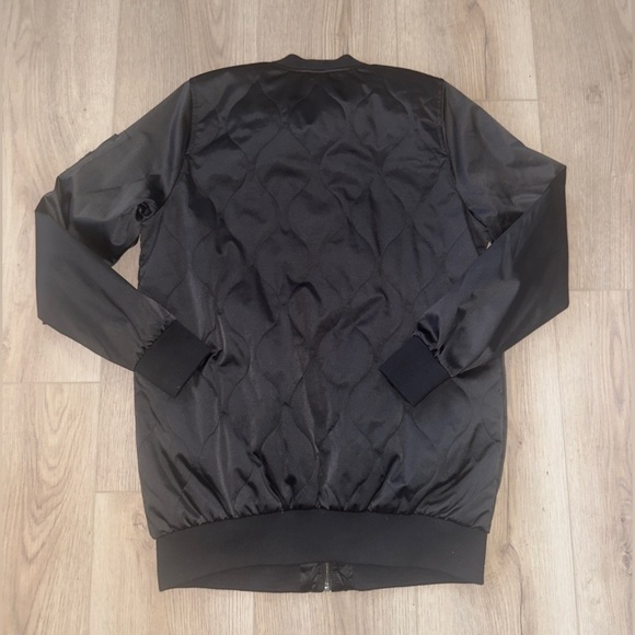 Hollister Black Bomber Jacket Varsity Style 🍷 - Picture 8 of 10